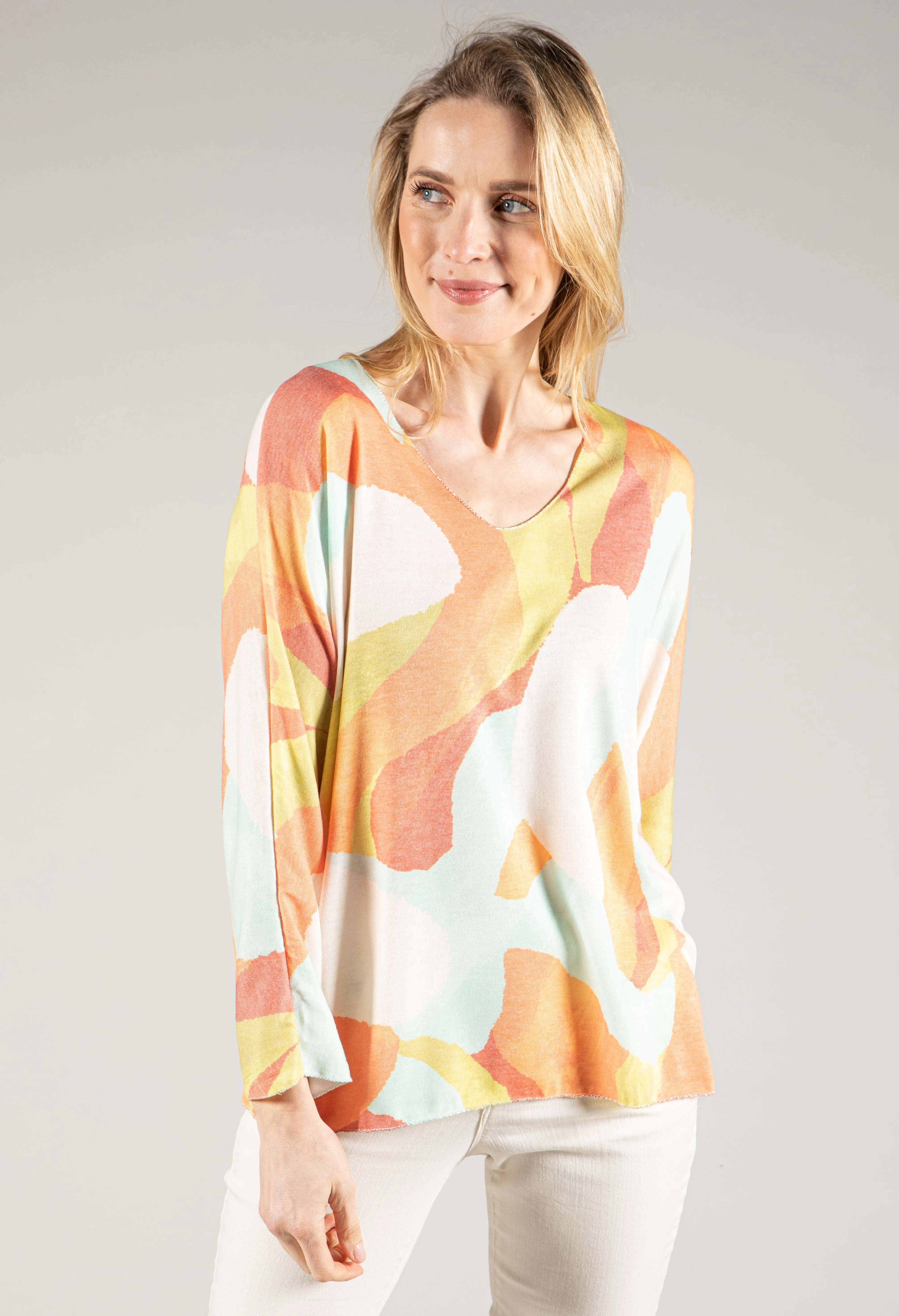 Abstract Print Soft Pullover